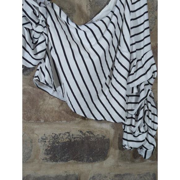 Do + Be Top Woman's Large White Black Striped Ruffle Sleeve One Shoulder - Picture 3 of 10